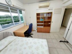 Blk 336 Jurong East Avenue 1 (Jurong East), HDB Executive #536819991